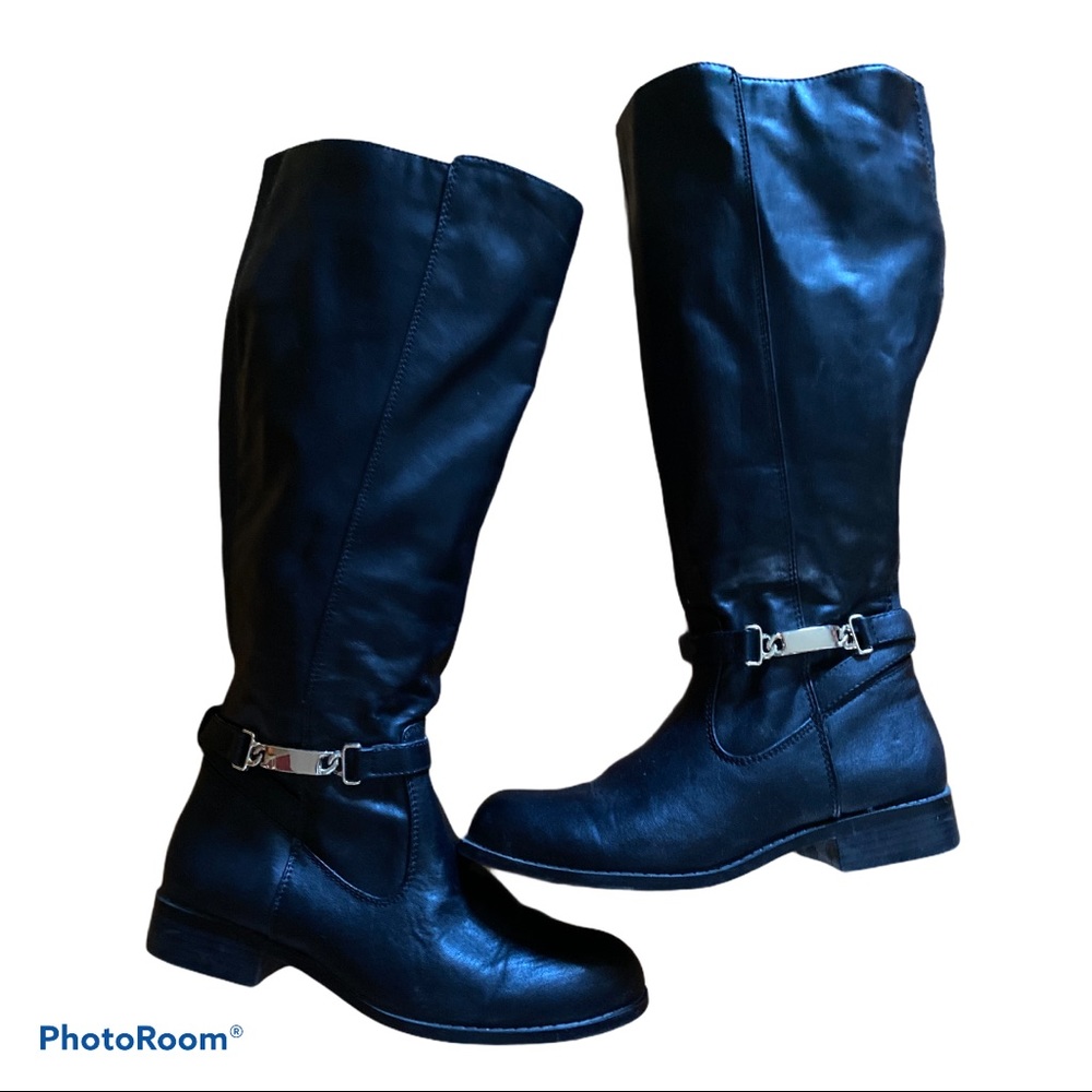 Black Boots